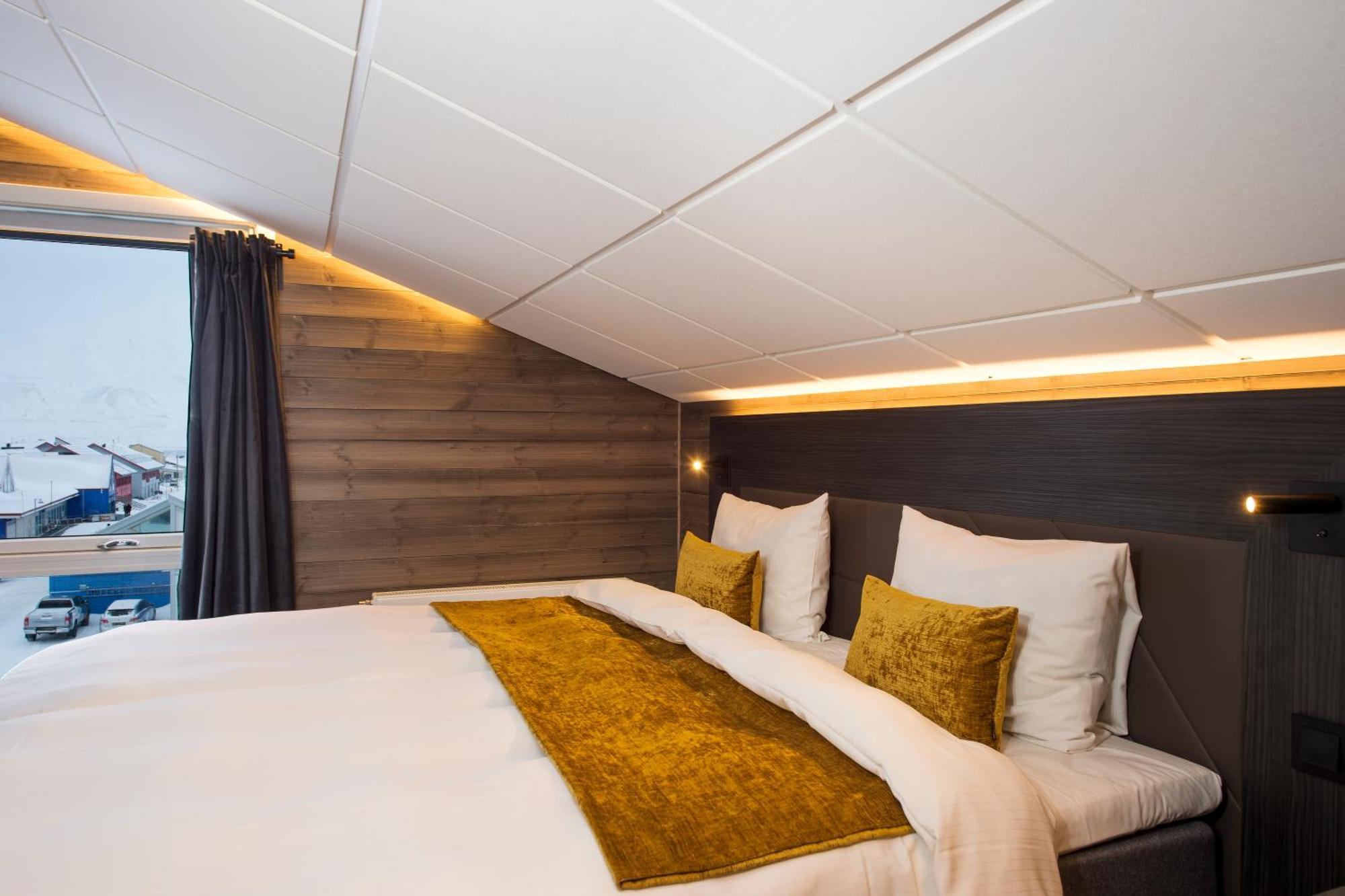 Svalbard Hotell | Lodge Longyearbyen Zewnętrze zdjęcie