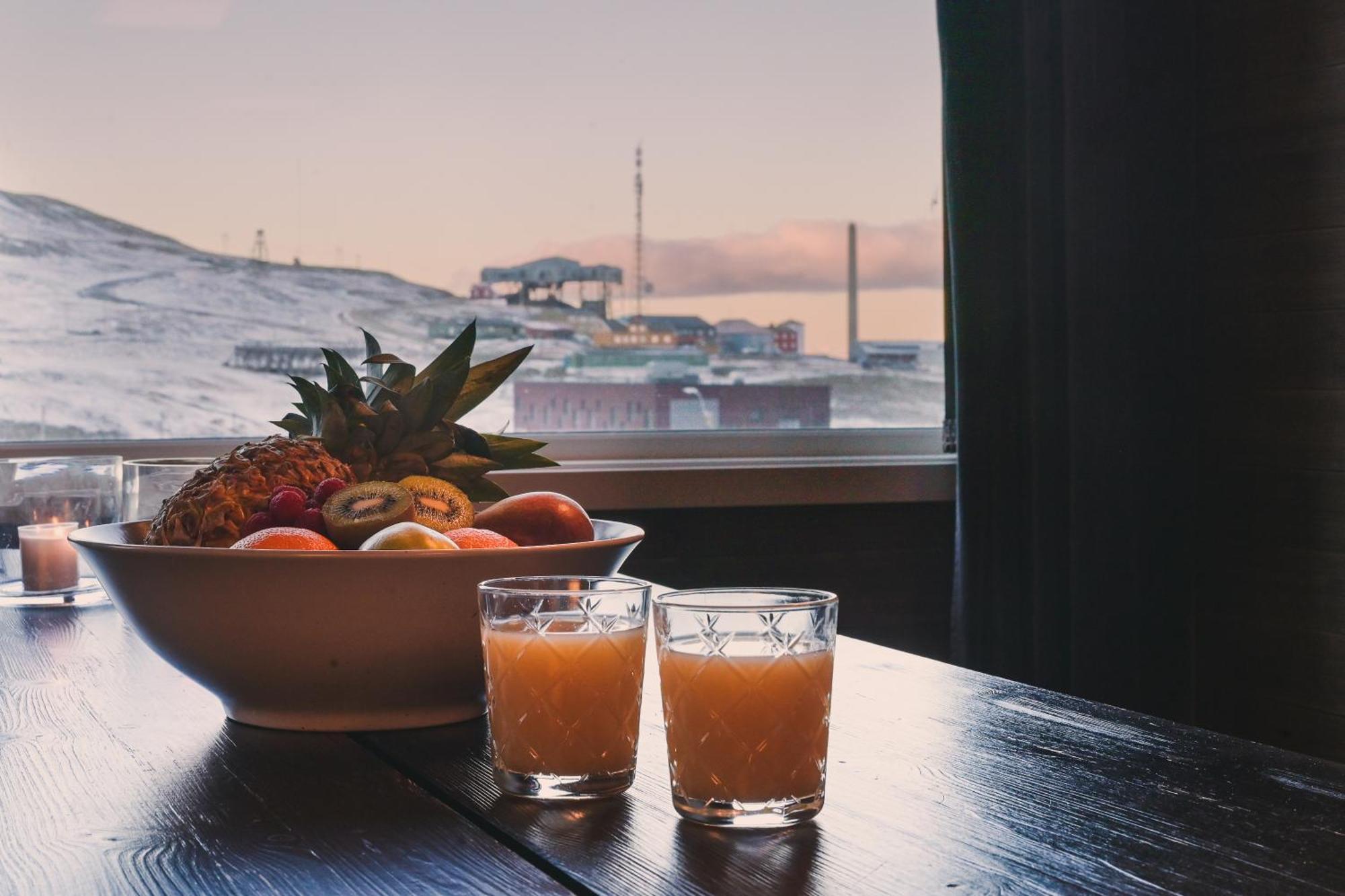 Svalbard Hotell | Lodge Longyearbyen Zewnętrze zdjęcie