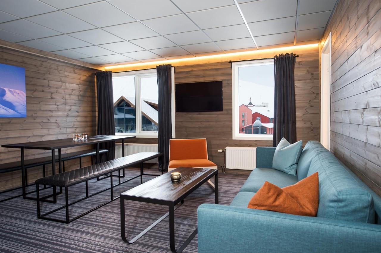 Svalbard Hotell | Lodge Longyearbyen Zewnętrze zdjęcie